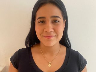 エロティックなビデオチャット MaddiMartinez