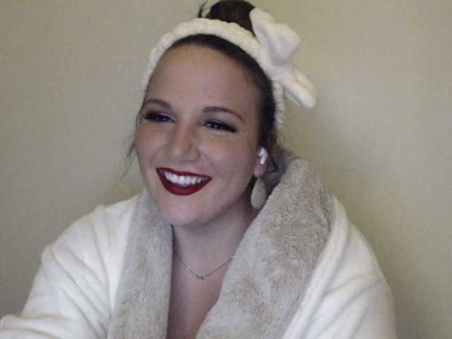 ブロードキャストスクリーンショット MadisonCarter