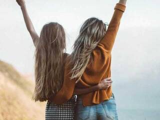 エロティックなビデオチャット mae-aine-tay