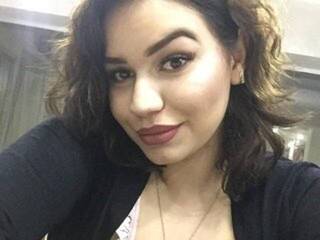 エロティックなビデオチャット magicadeline