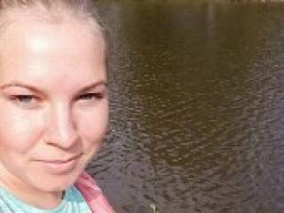 エロティックなビデオチャット magicrose