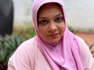 エロティックなビデオチャット Maissanabila