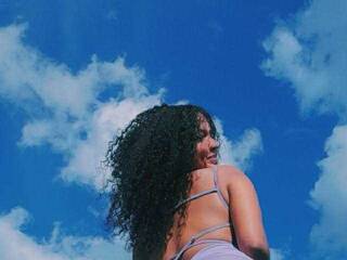 エロティックなビデオチャット maithe-ferrer