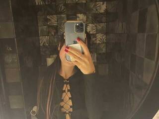 エロティックなビデオチャット MaJIeHbKa91