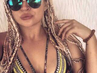 エロティックなビデオチャット Malinka9857