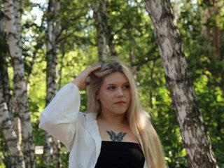 エロティックなビデオチャット Malisha-kiss