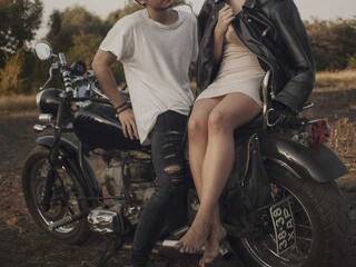 エロティックなビデオチャット AleksaMeLion