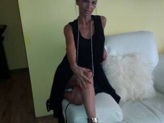 エロティックなビデオチャット maona