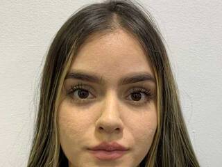 エロティックなビデオチャット mariana-jonez