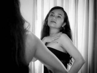 エロティックなビデオチャット MarianaMurill