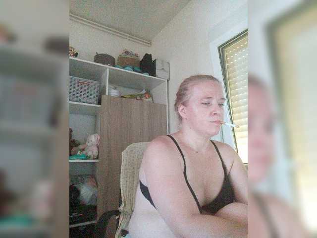 ブロードキャストスクリーンショット lorenarubia