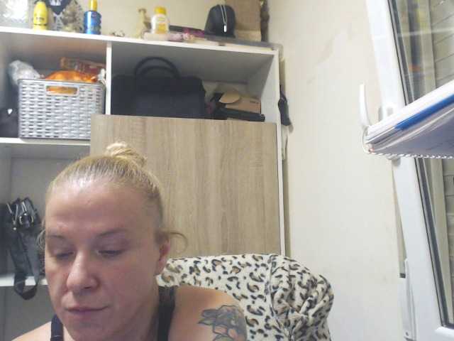 ブロードキャストスクリーンショット lorenarubia