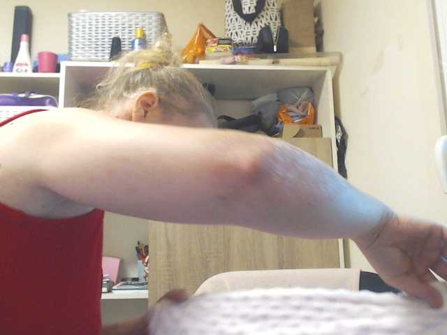 ブロードキャストスクリーンショット lorenarubia