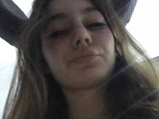 エロティックなビデオチャット Marishka0-0