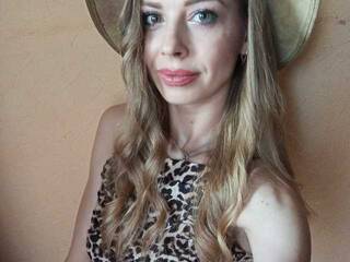 エロティックなビデオチャット Hyupobibih