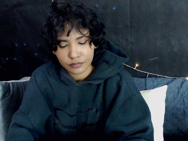 ブロードキャストスクリーンショット MaryRouss