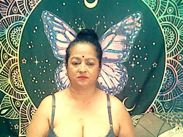 写真 matureindian boobs 15 tk,ass 25 tokens,fully nude in pvt n spy,tip 15tk to use toy,guys all nude in spy or pvt,spreading ass n pussy also in spy or pvt ,hairy pussy buzz my ohmibod get me wet