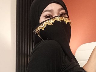 エロティックなビデオチャット may-hadi