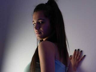 エロティックなビデオチャット Maya-Louis