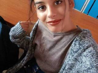 エロティックなビデオチャット MazikeenQueen