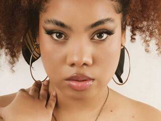 エロティックなビデオチャット MeganRoux