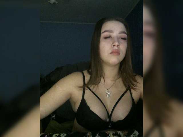 ブロードキャストスクリーンショット MelanieMucha