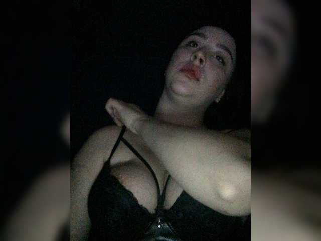 ブロードキャストスクリーンショット MelanieMucha