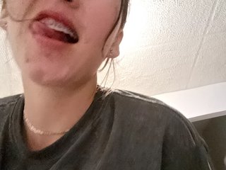 エロティックなビデオチャット Melanii111