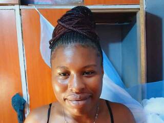 エロティックなビデオチャット MeldaSwits