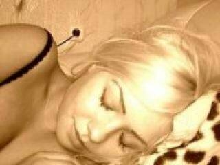 エロティックなビデオチャット mellllany