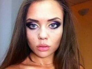 エロティックなビデオチャット mereditee