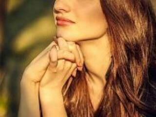 エロティックなビデオチャット merivia