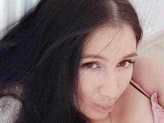 エロティックなビデオチャット Messalinna1