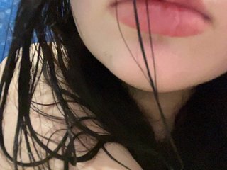 エロティックなビデオチャット mewwi