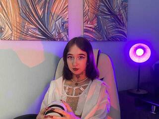 エロティックなビデオチャット MeyShan