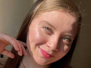 エロティックなビデオチャット MiaaCeleste