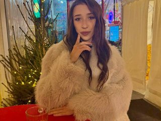 エロティックなビデオチャット MiahLifa