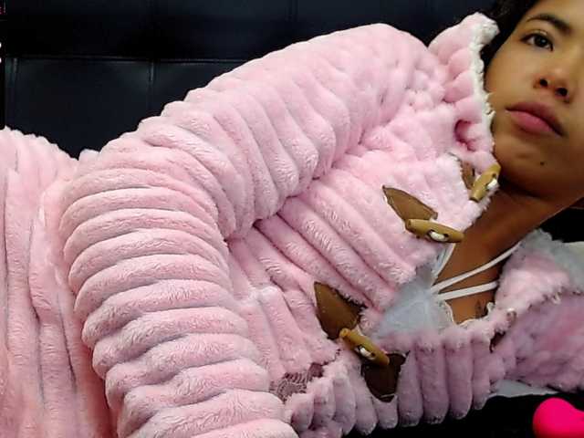 ブロードキャストスクリーンショット michellerizzo