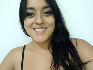 エロティックなビデオチャット michelly-2000