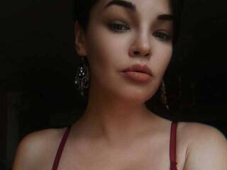 エロティックなビデオチャット Midevona