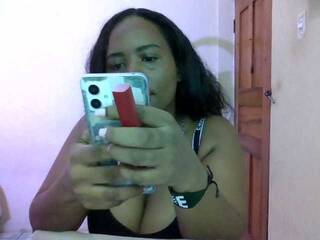 エロティックなビデオチャット Midiosa229