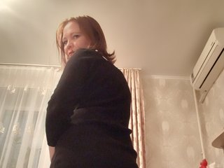 エロティックなビデオチャット MikaAhNiks