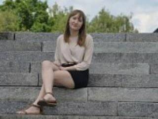 エロティックなビデオチャット mikadda