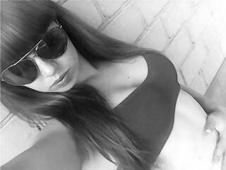 エロティックなビデオチャット mikijewel