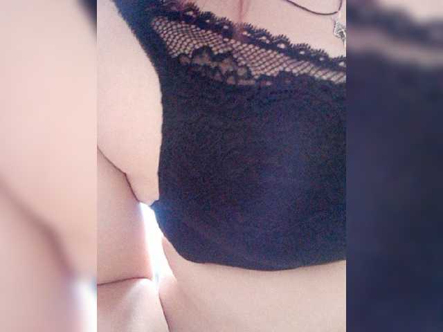 ブロードキャストスクリーンショット MilaFox