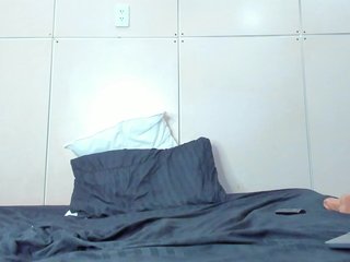 エロティックなビデオチャット MilaGray
