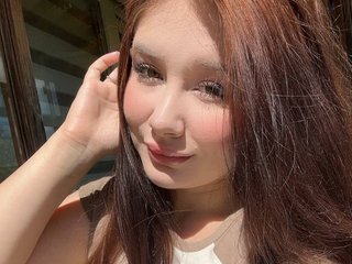 エロティックなビデオチャット Milana-Lavv