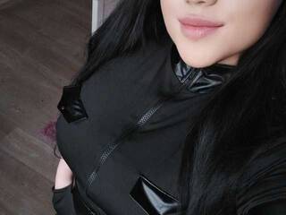 エロティックなビデオチャット MilanaRox