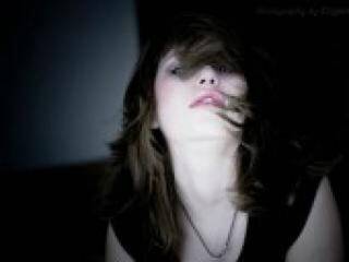 エロティックなビデオチャット milaray