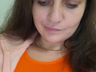 エロティックなビデオチャット MiLAshKaA